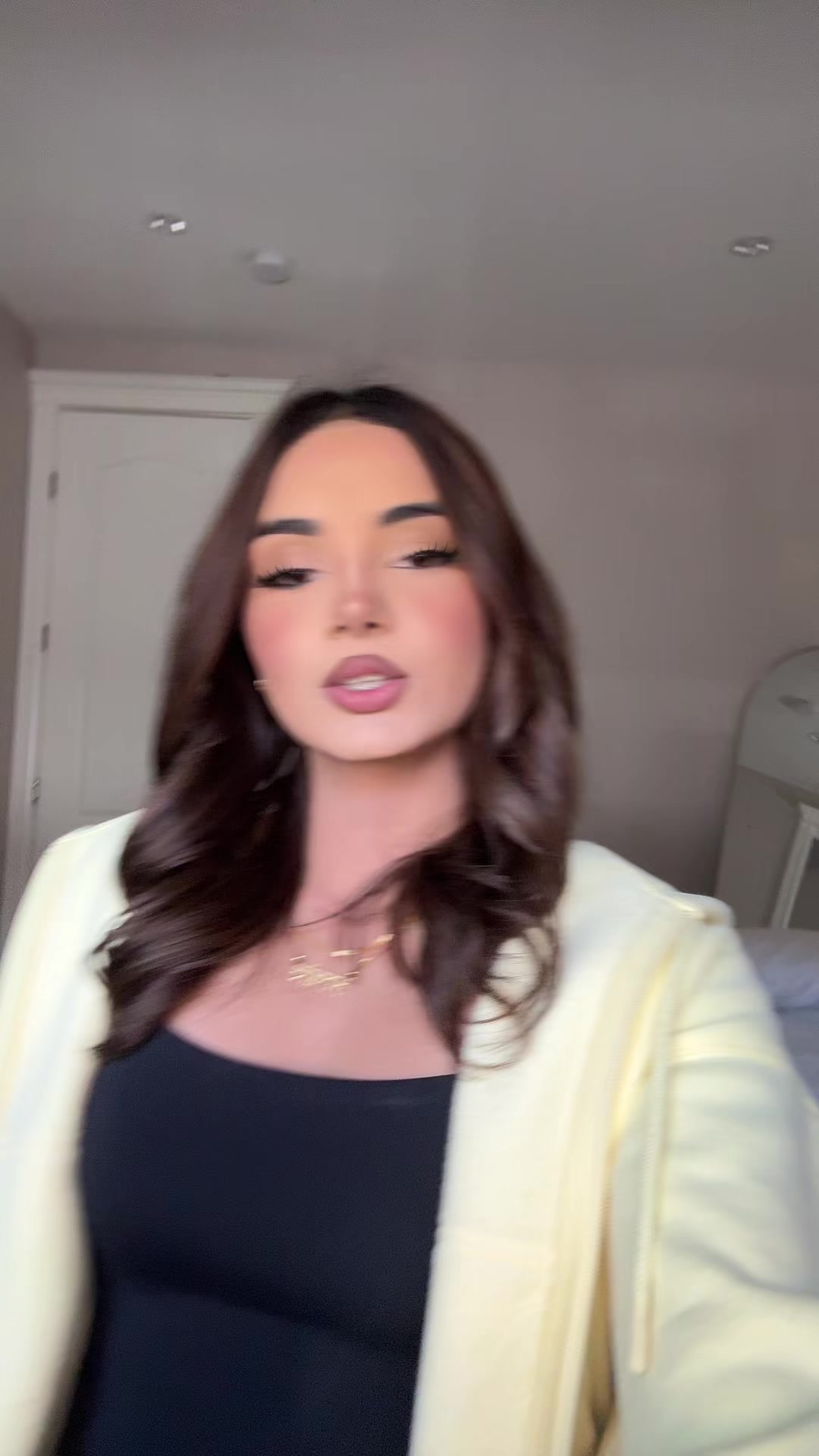 @𝓜𝓪𝓷𝓾