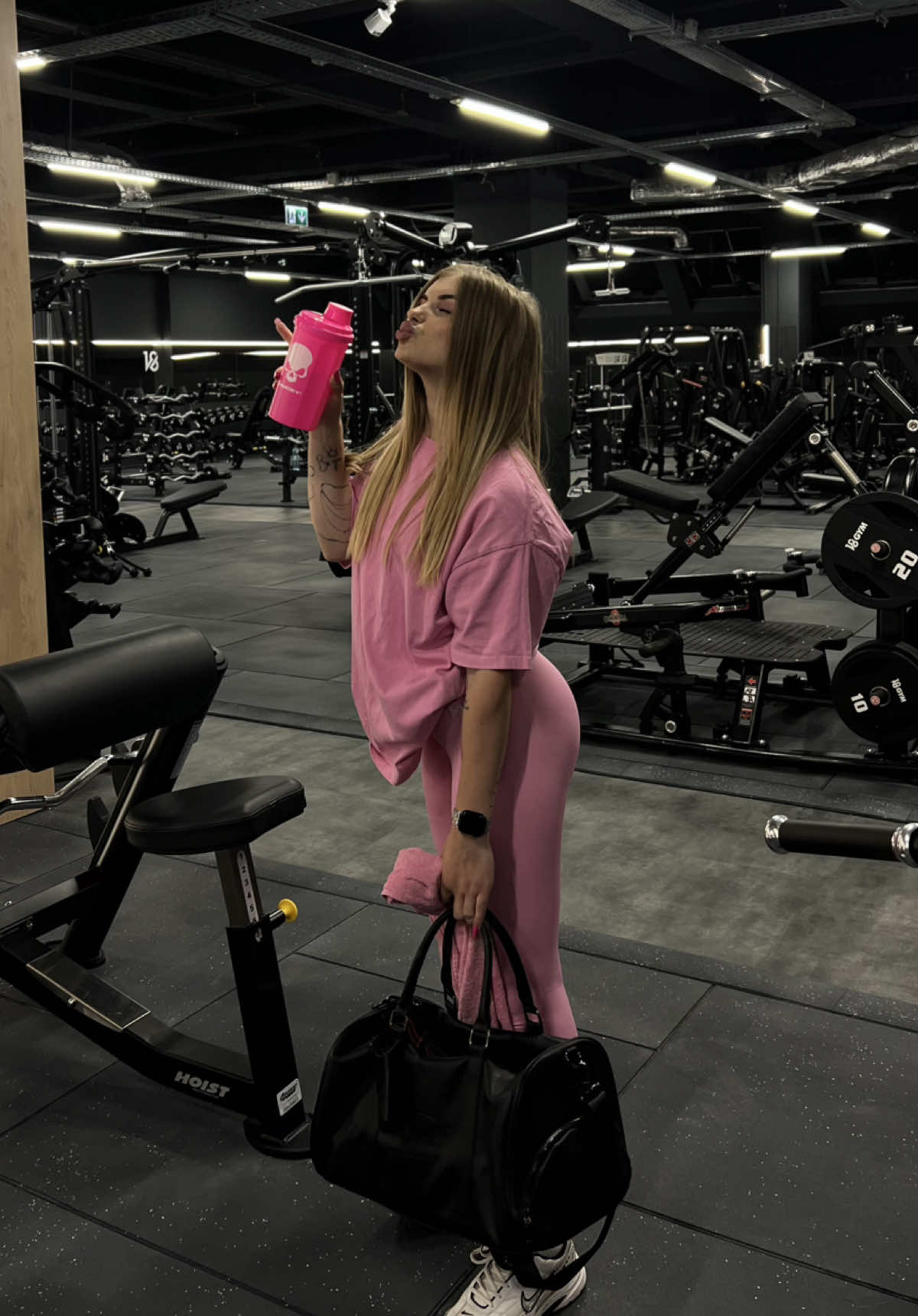 @Sanda Bk | Personal Trainer