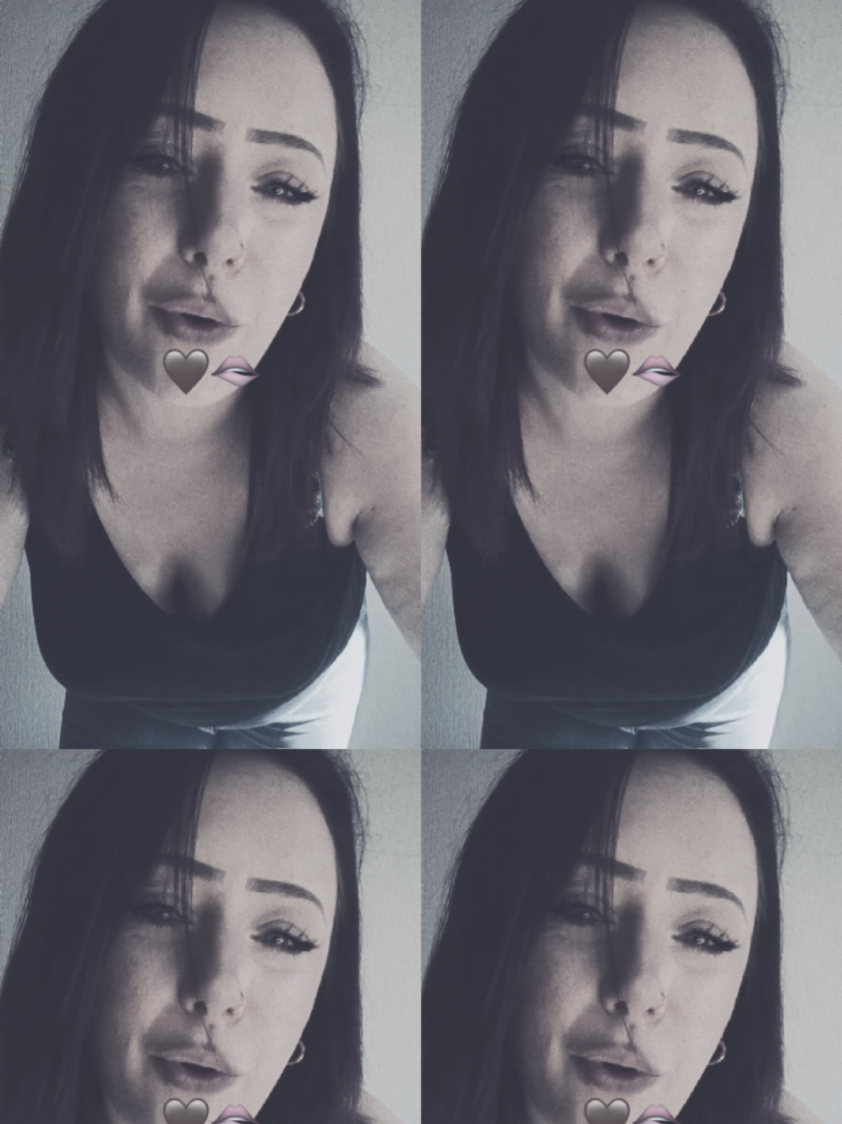 @꧁👑_Ana&iuml;s_👑꧂
