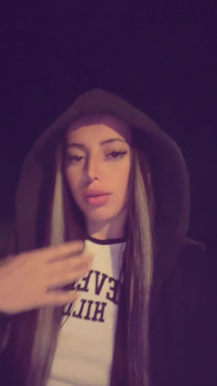@Andreea2005.