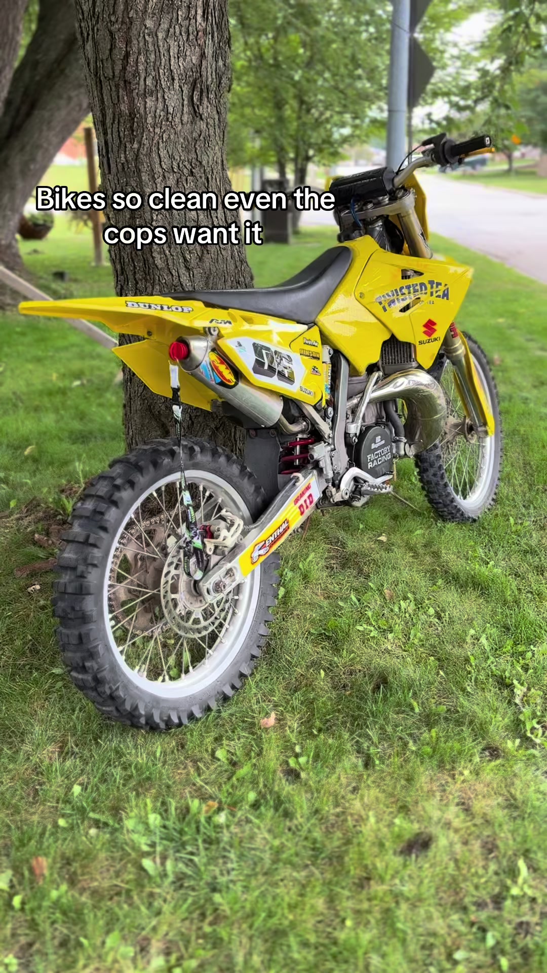 @𝔗𝔥𝔞𝔱 𝔪𝔦𝔫𝔱𝔶 𝔯𝔪250