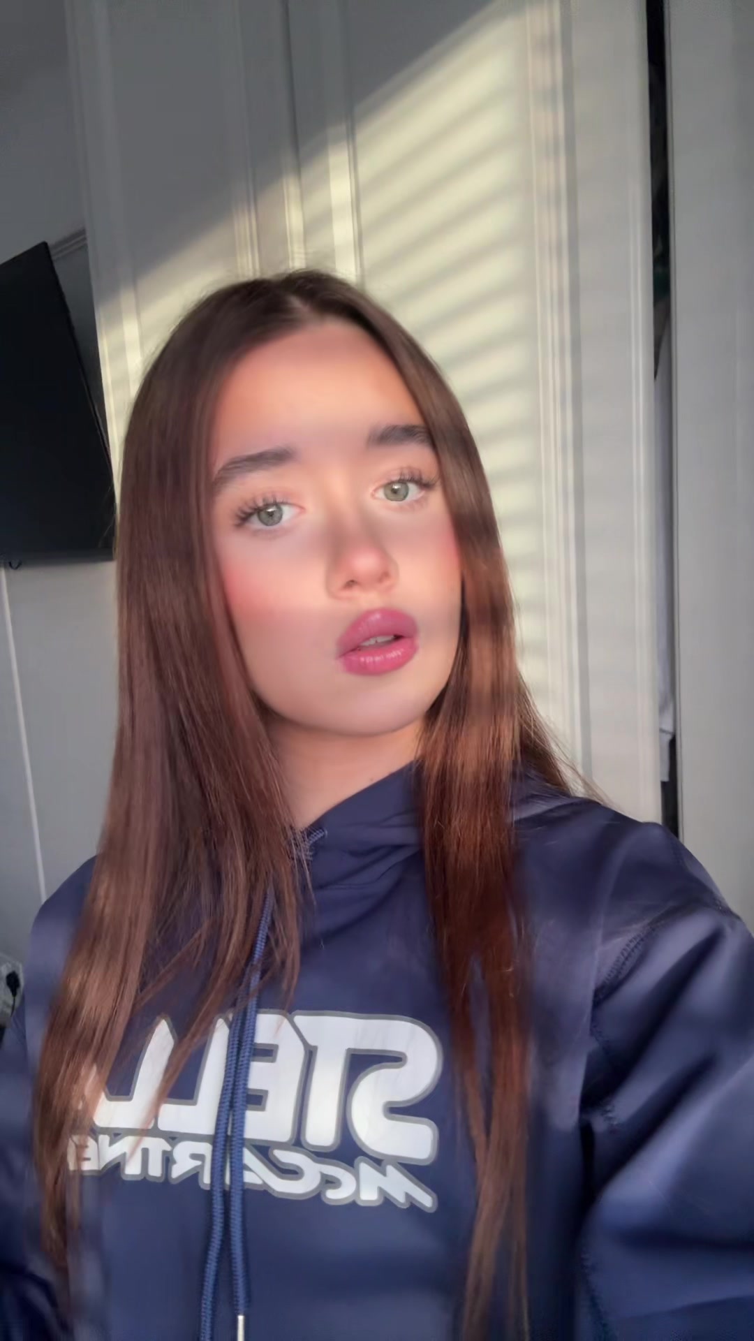 @𝐁ꨄ