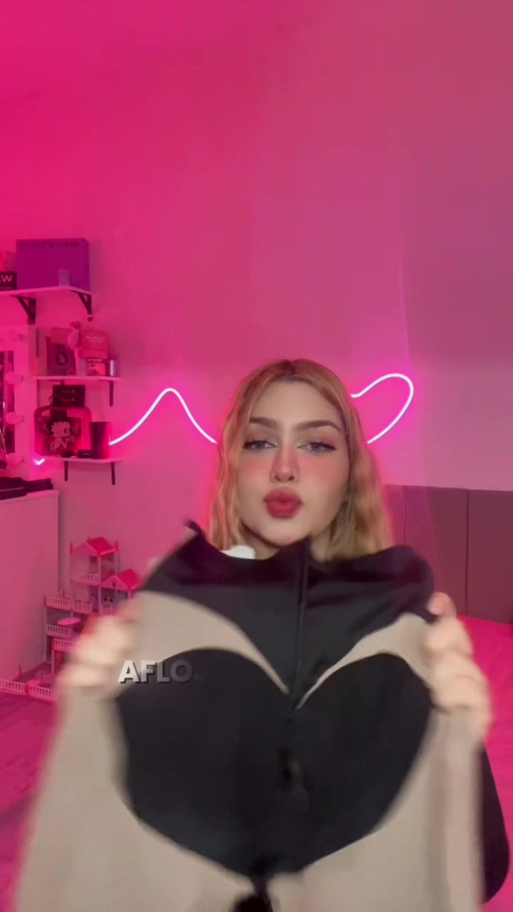 @A L L Y