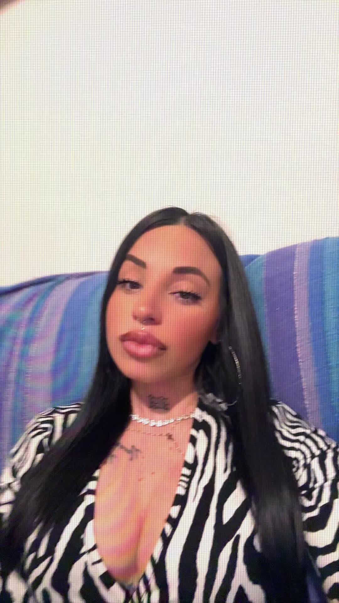 @Samantinaa