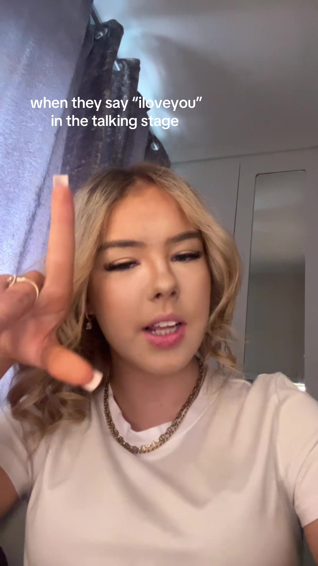 @.𝐱𝐨.