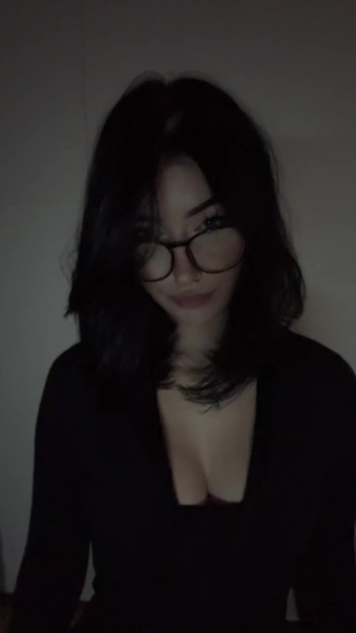 @анютка