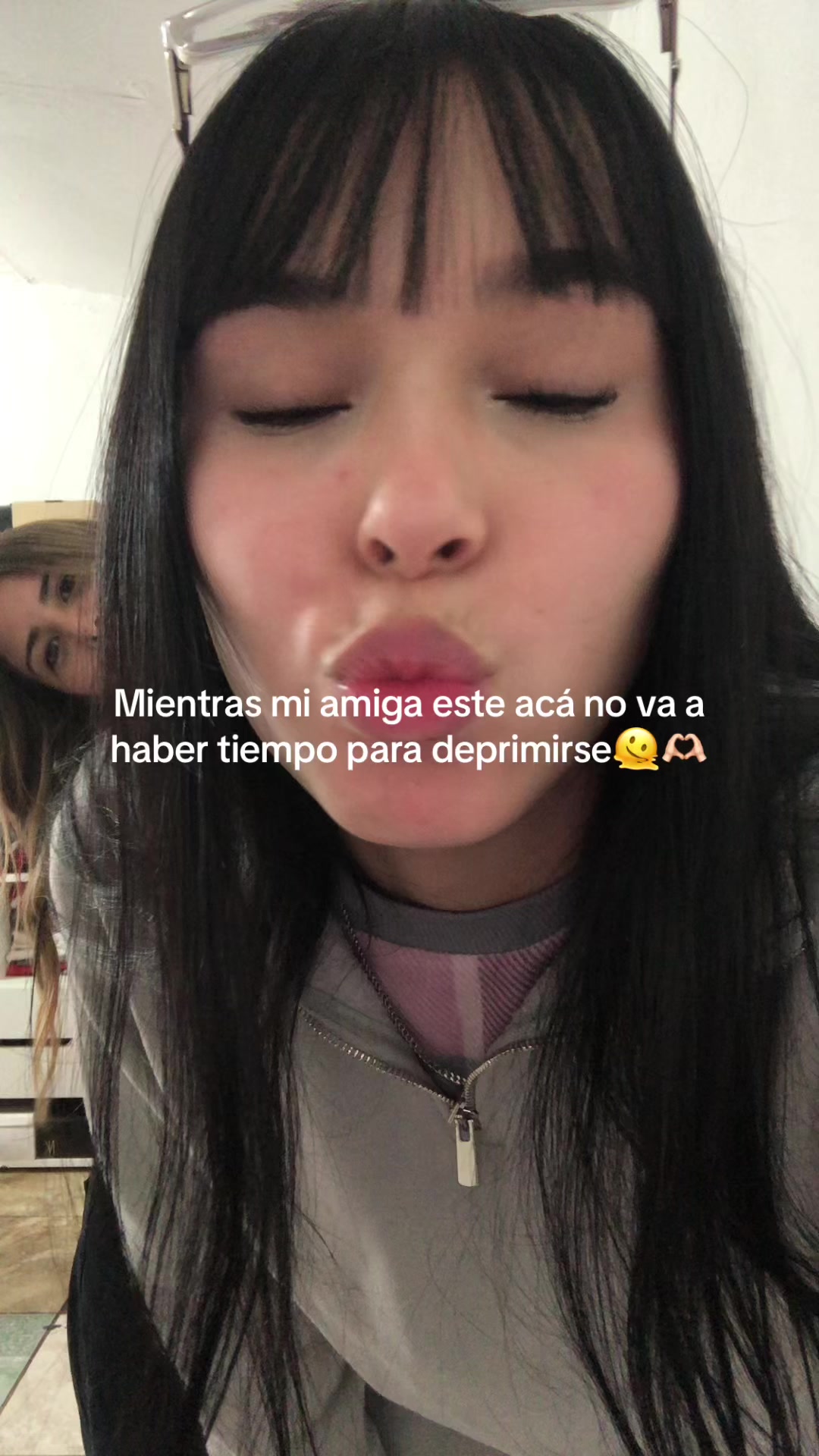 @Tiara_dobal