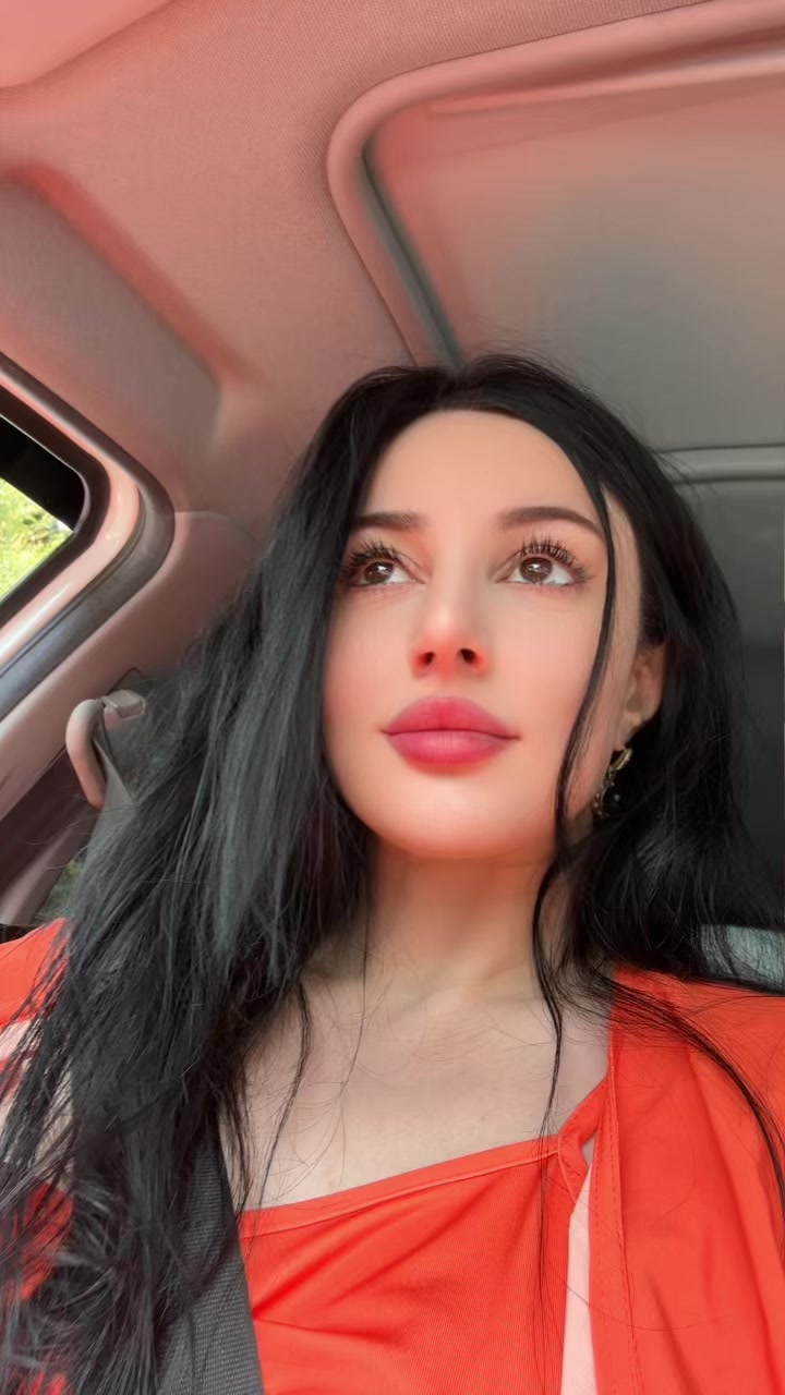 @Julia_baku