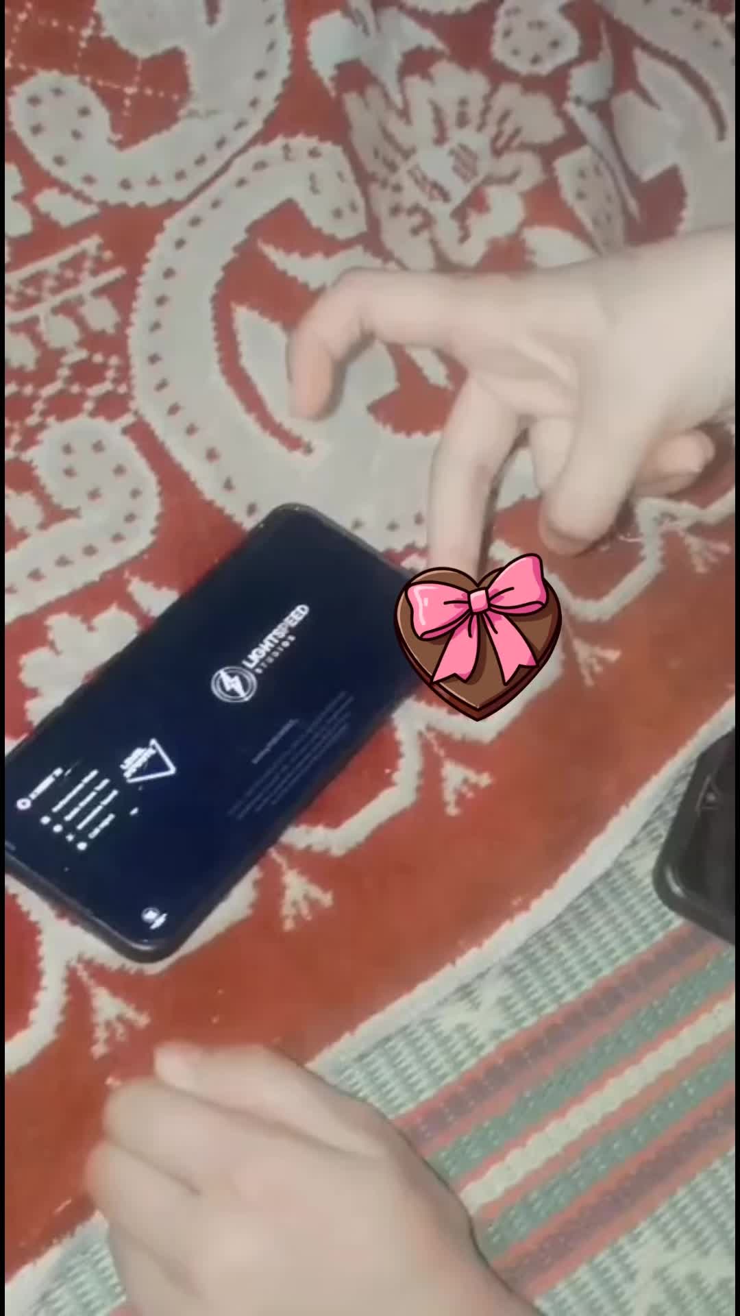 @9s !😶&zwj;🌫