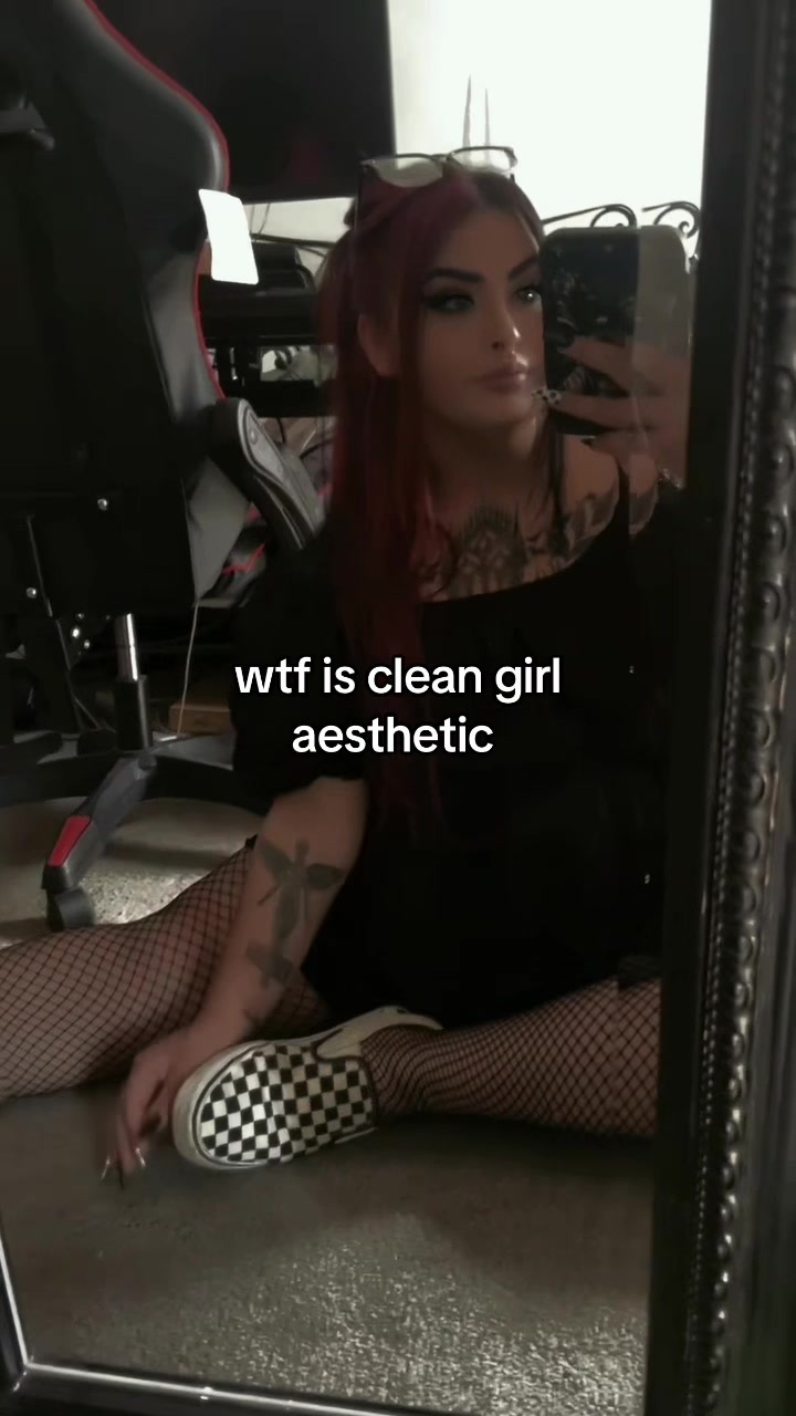 @𝕷𝖎𝖛𝖎𝖓𝖌𝕯𝖊𝖆𝖉𝕲𝖎𝖗𝖑🖤