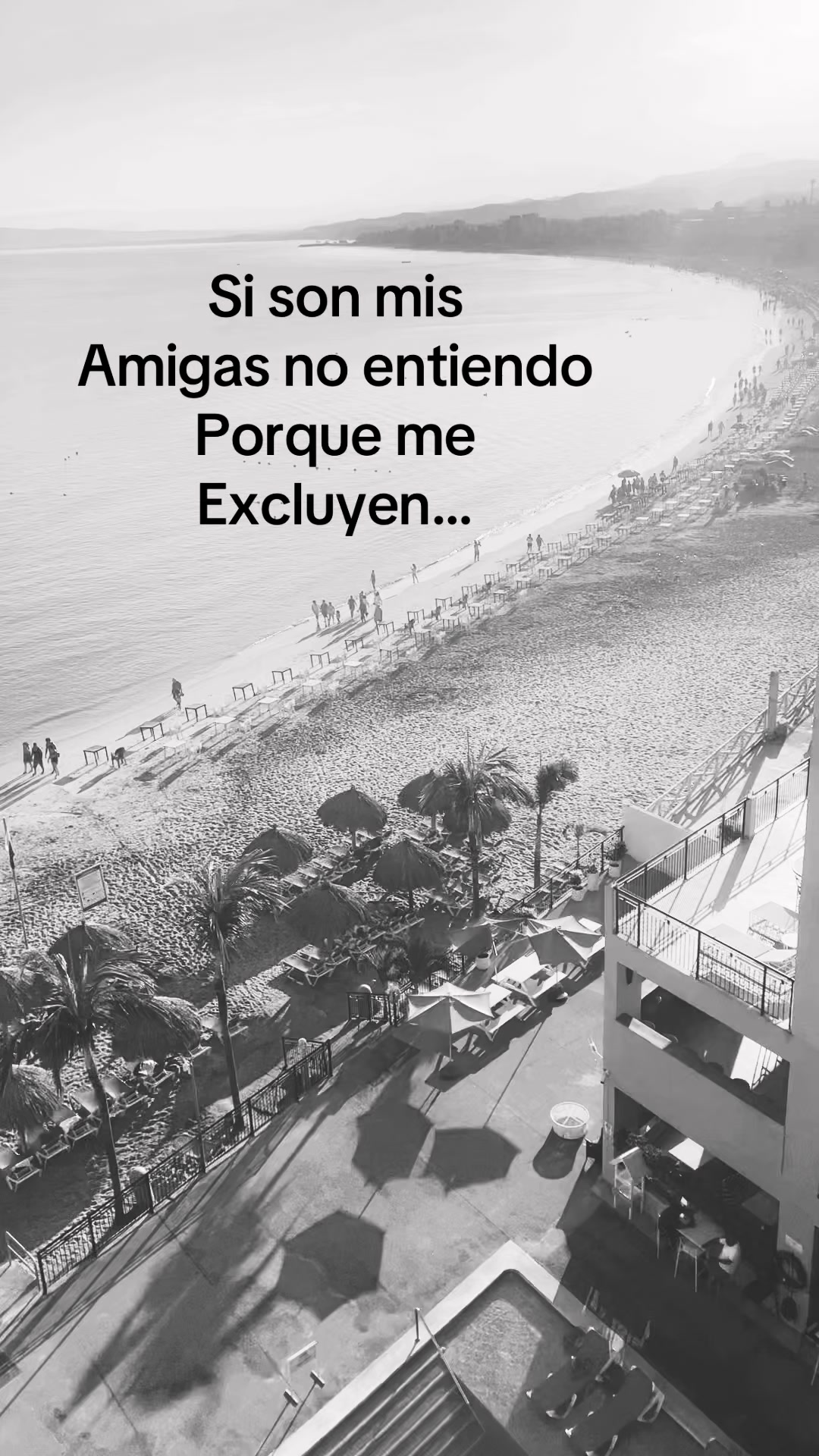 @•^~{Naty mora🫐}<~•