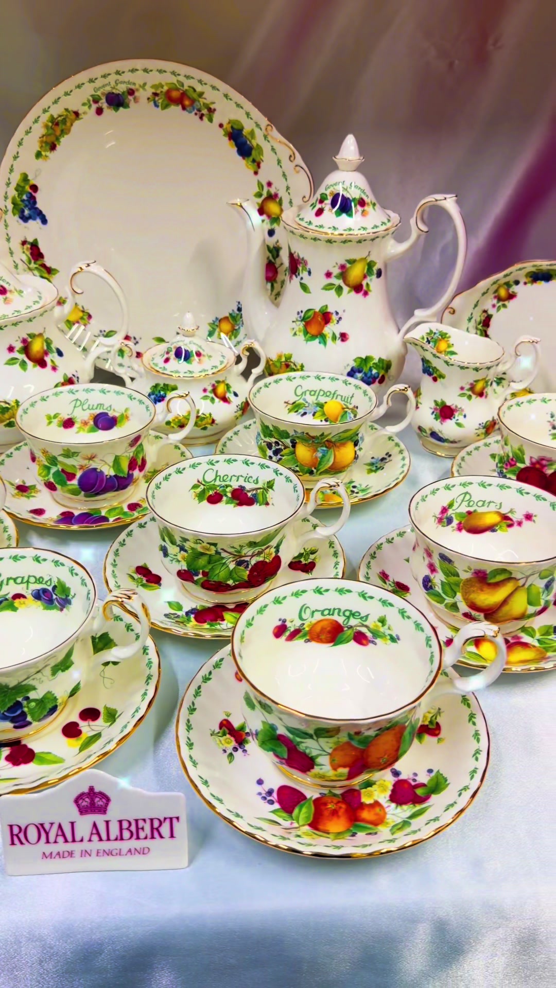 @Royal Albert collection