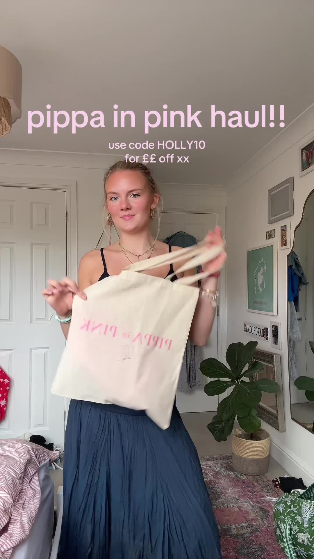 @hollymacespam