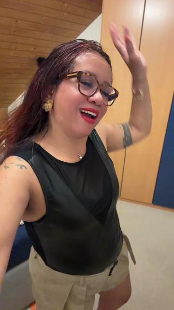 @Valéria