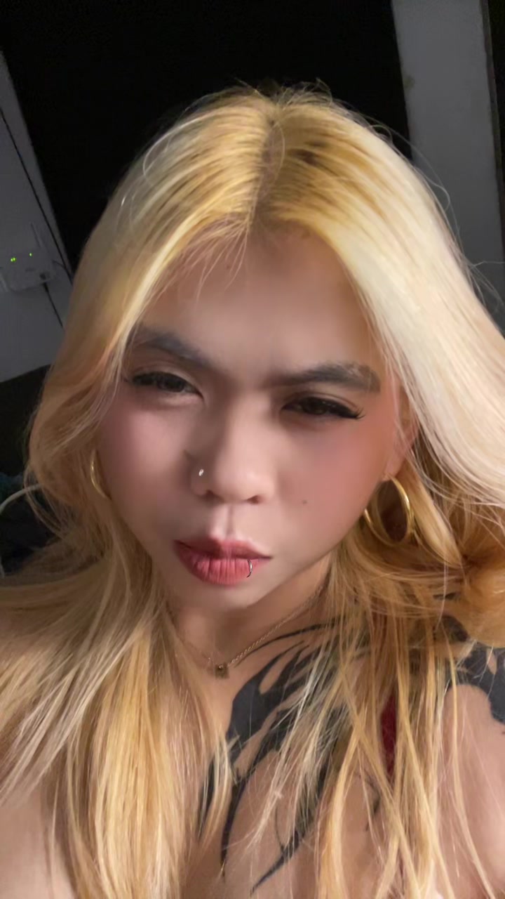 @gillaxx_