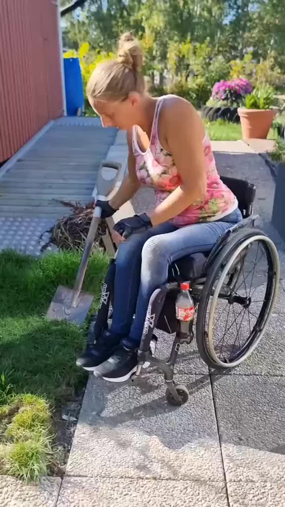 @Сашка