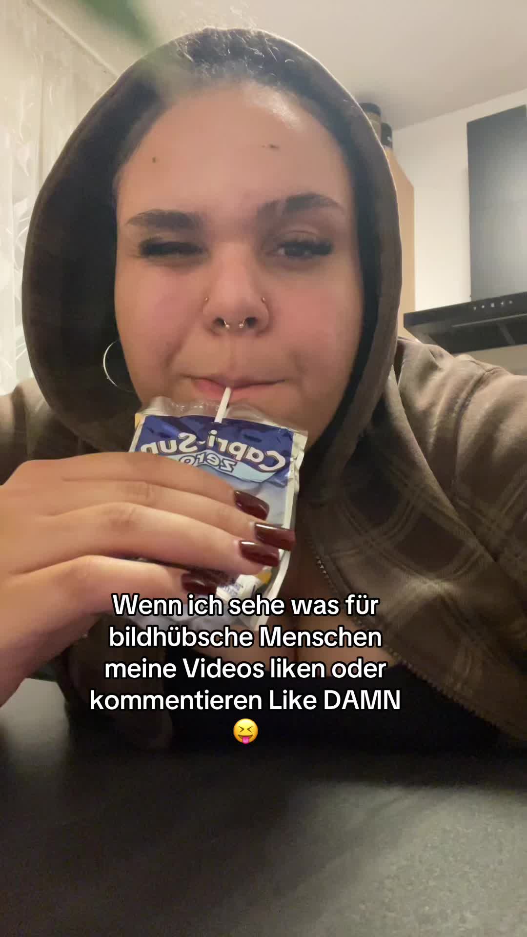 @𝒫𝒽ℴℯ𝒷ℯꨄ
