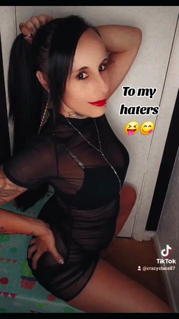 @Crazystace❤️🖤Official