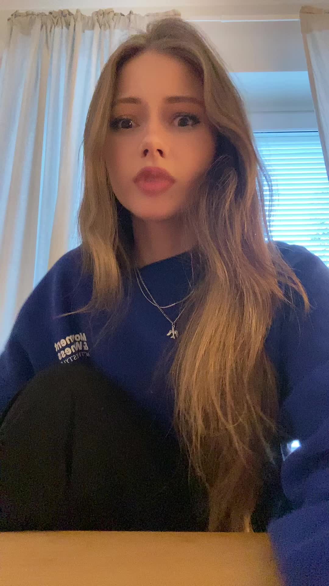 @olivialejonmacinnes