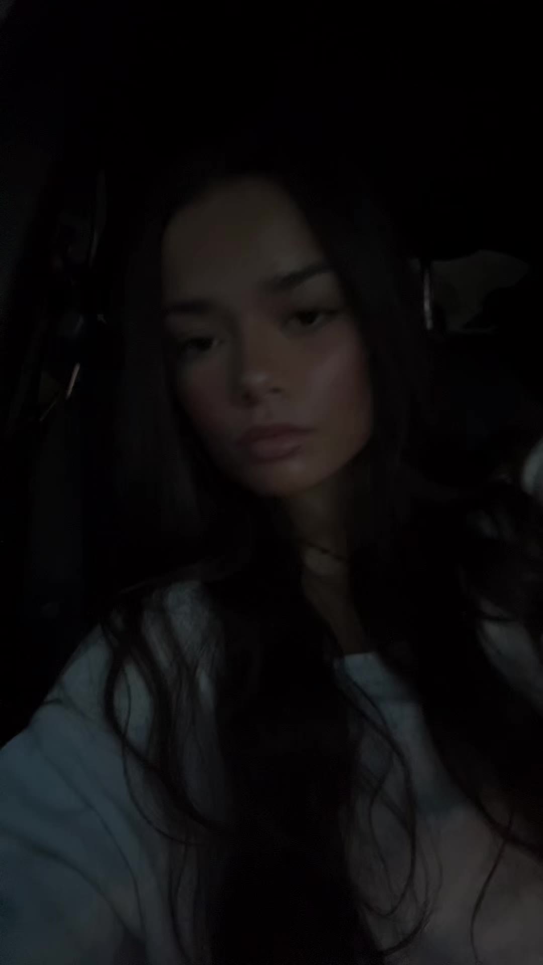 @Akita
