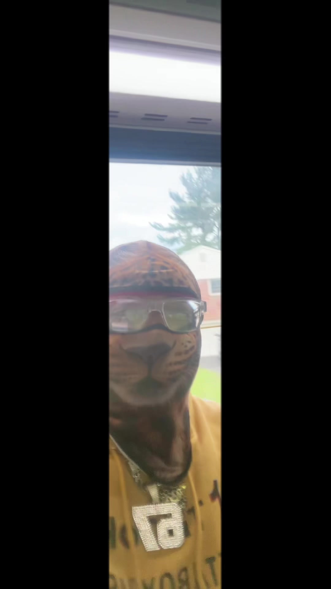 @Cheetahboy615_YT purrs 🐆🐆🐯
