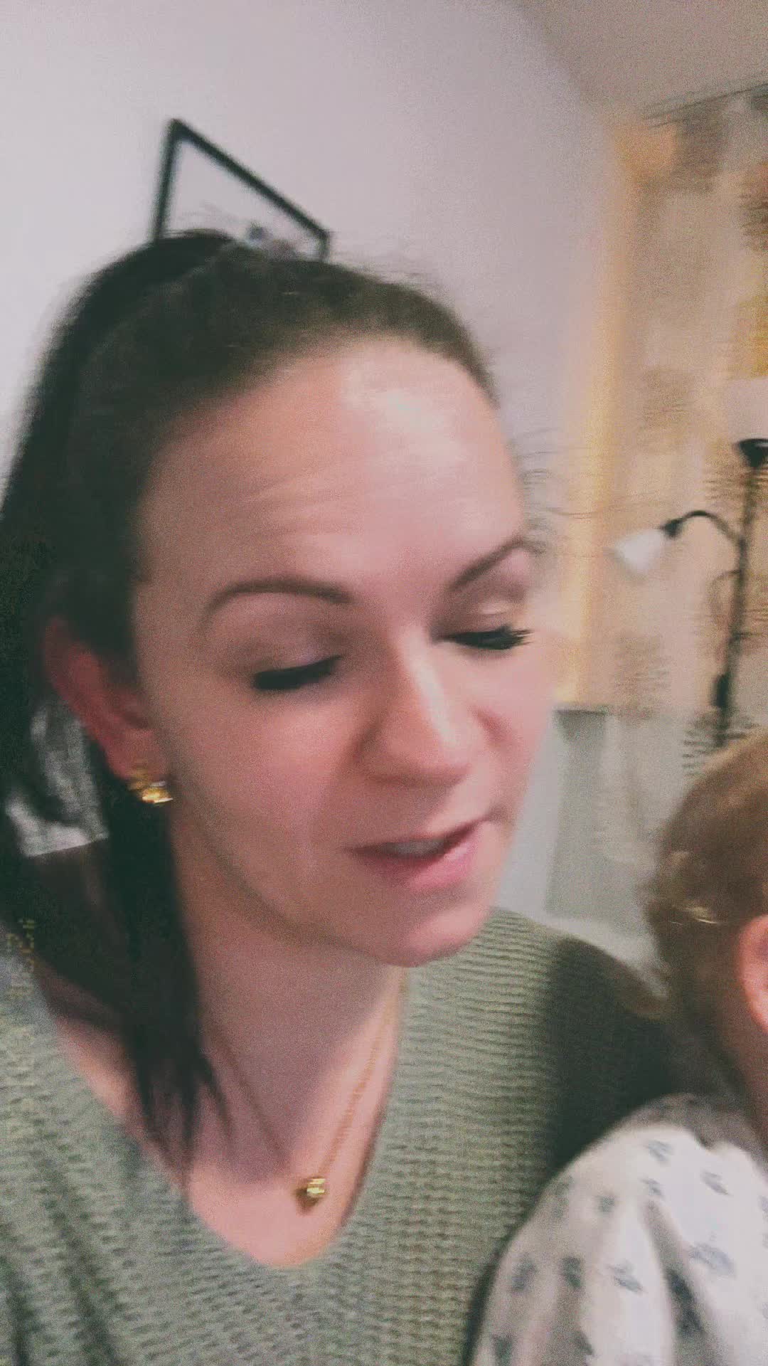 @Danii3La93