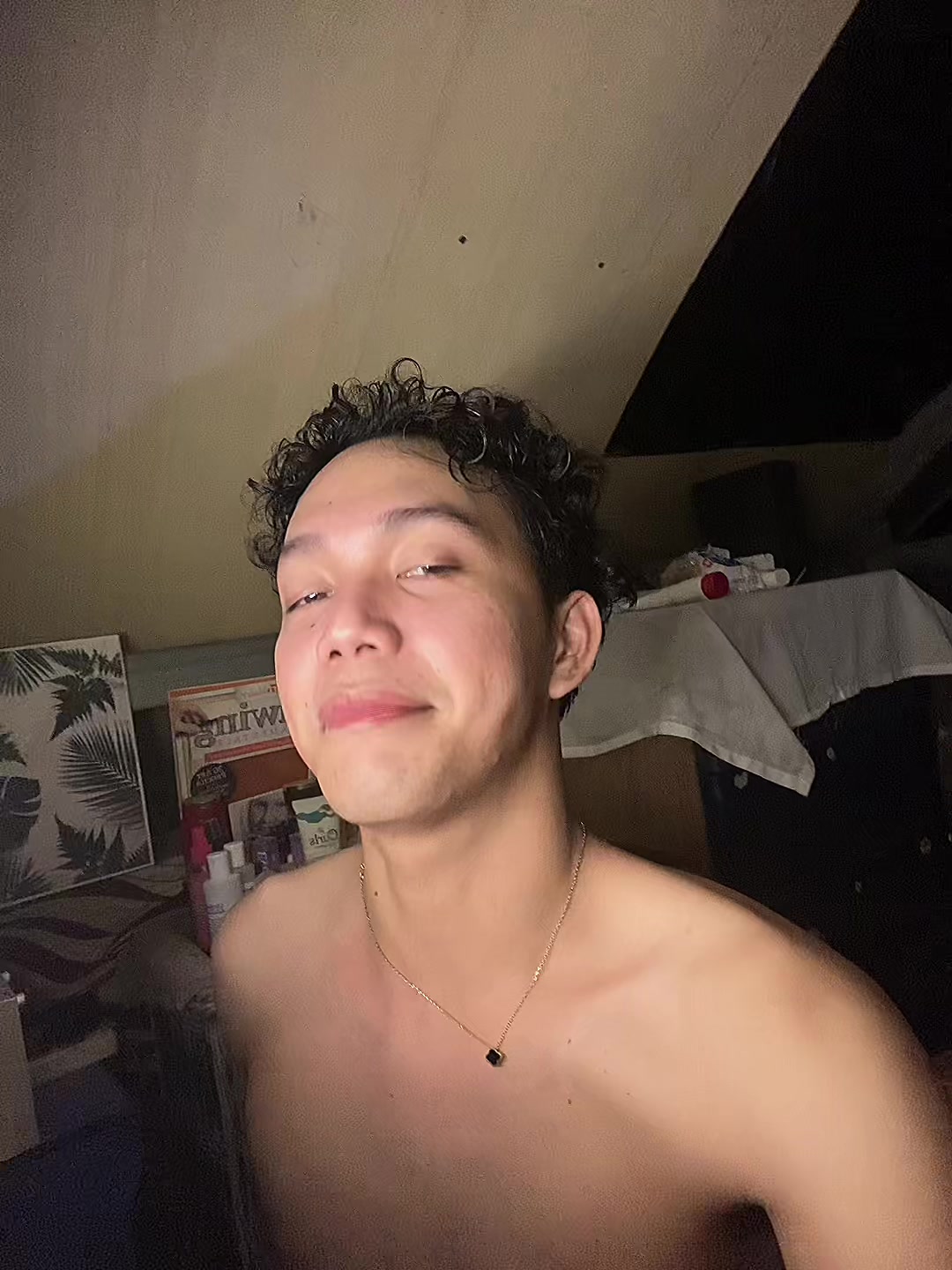 @Geloliciouzz