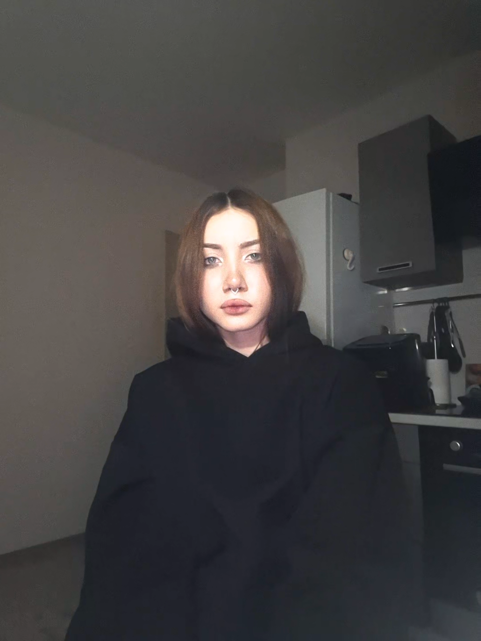 @🖤