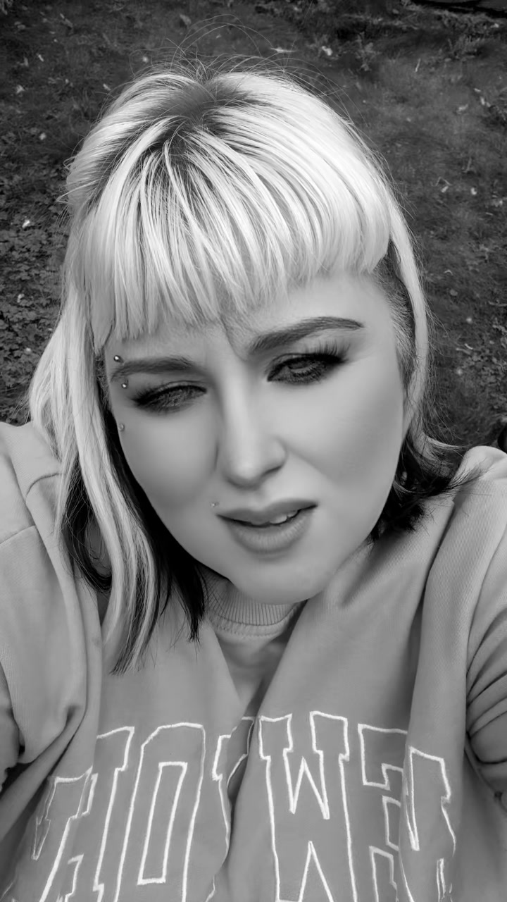 @💕Nikkiqueenpositvity 🏳️🌈💕