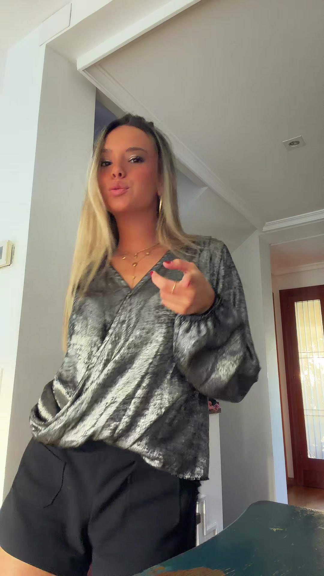 @sabeeeela