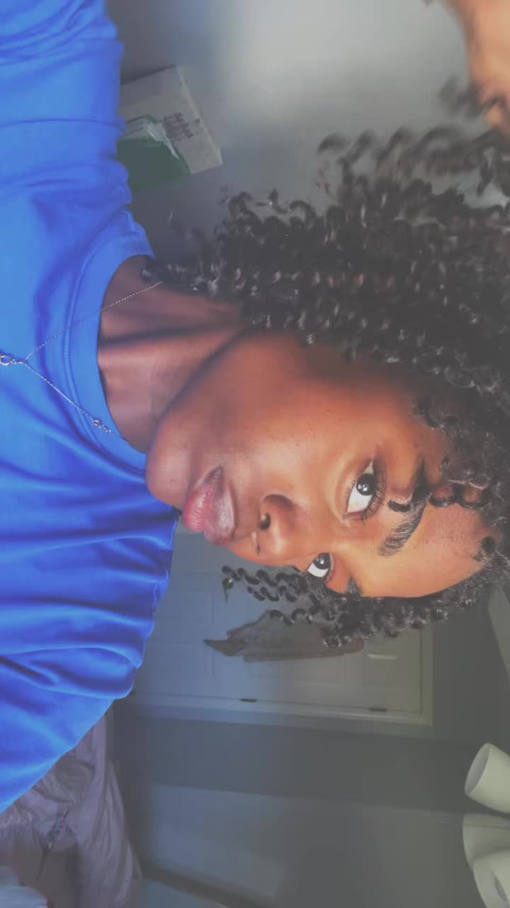 @Kenza..spams🧟