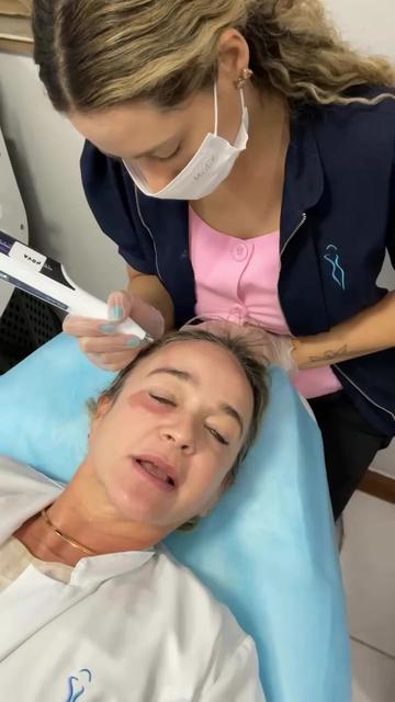 @Cl&iacute;nica Adriana Bastos