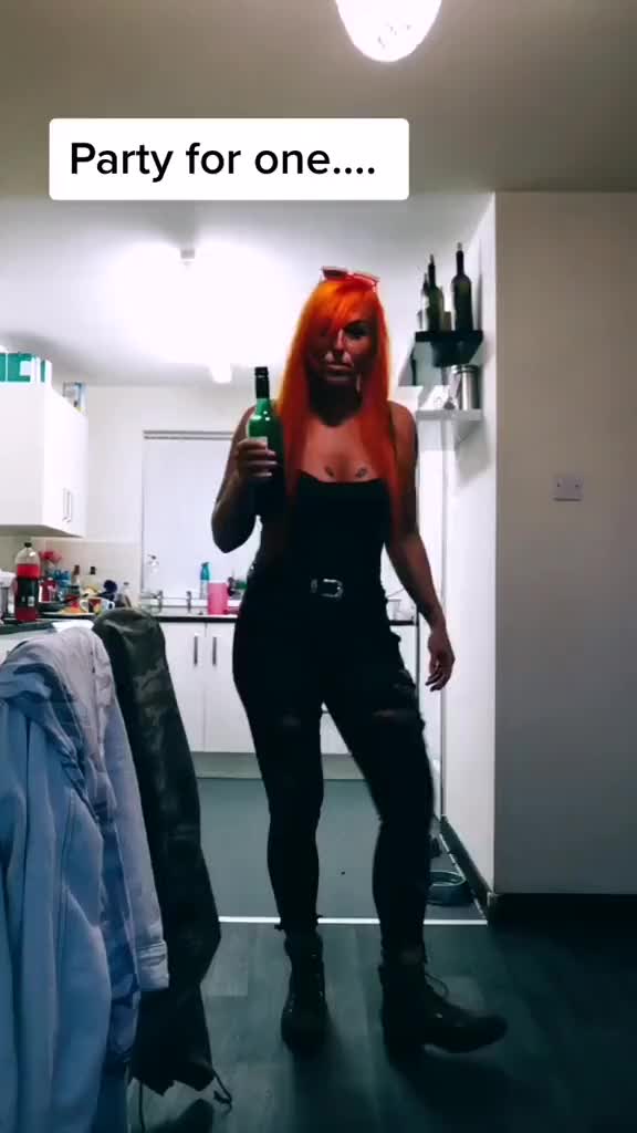 @dizzypetunia🍌