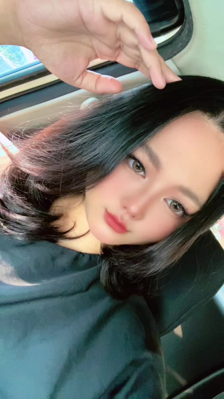 @IG: Hunnychacha🧸