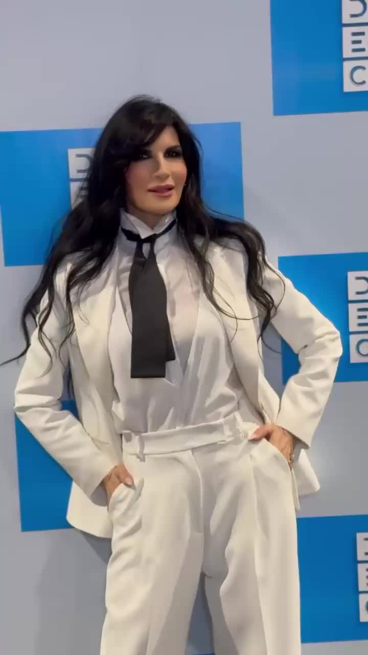@Pamela Prati