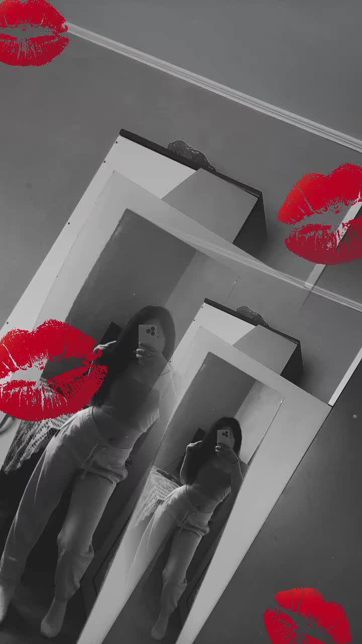 @Oana_tudose28🕷