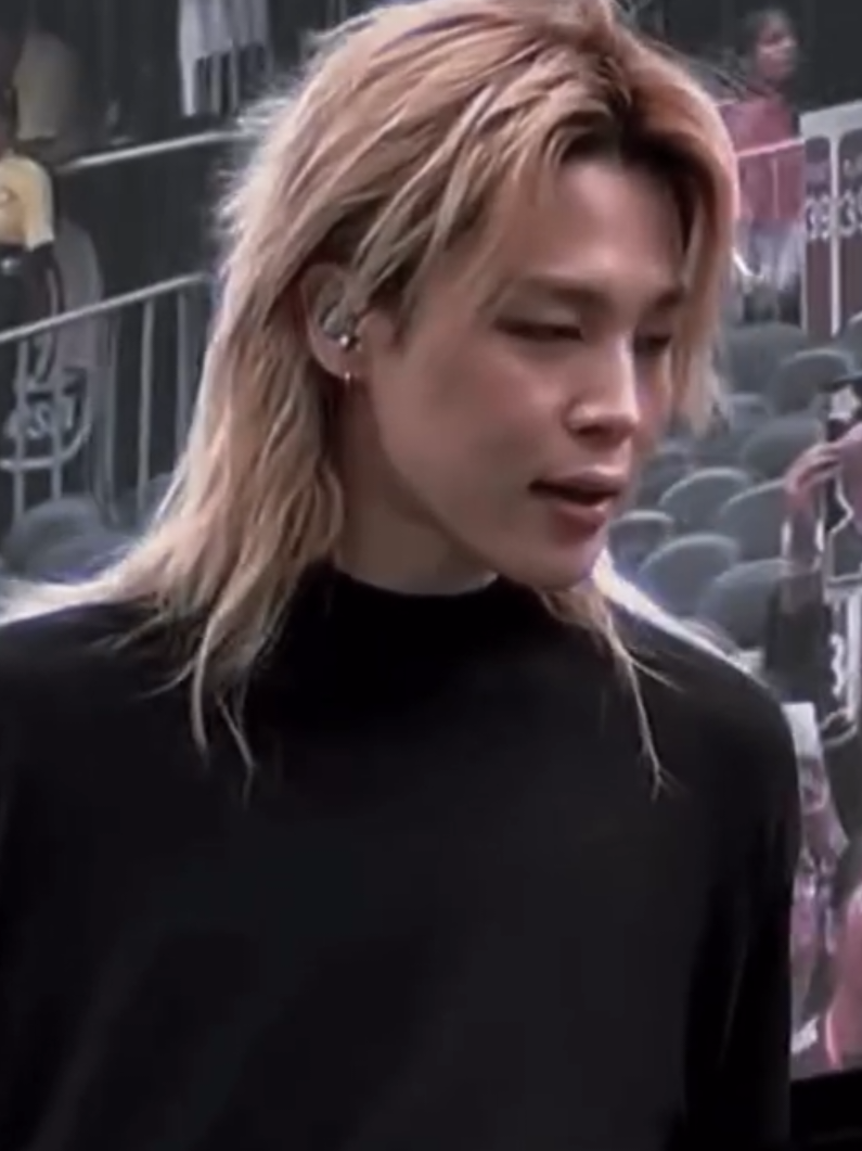 @*๐ฃ๐ฆ.๐ฌ๐ฏ.๐๐*