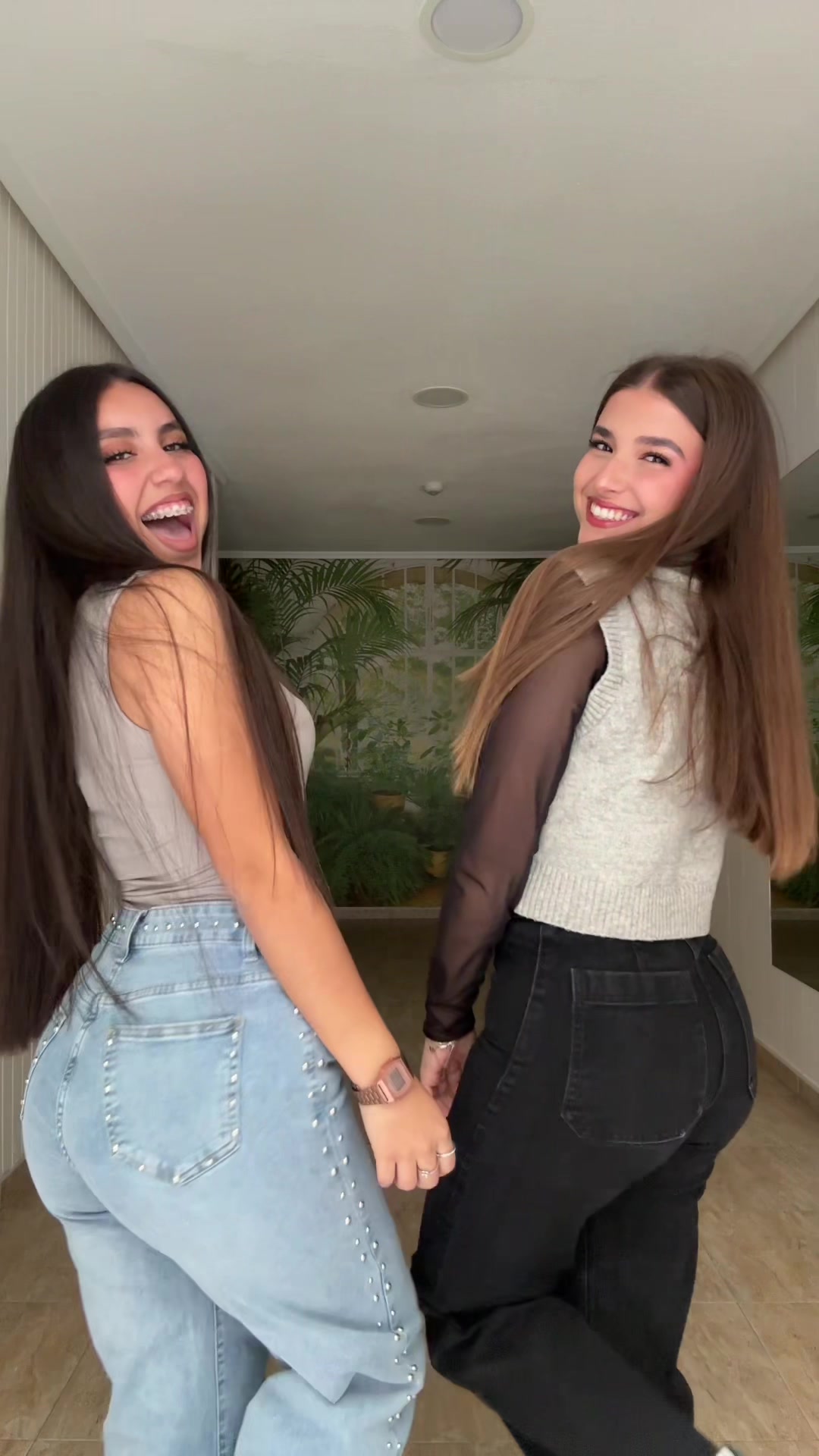@🫠