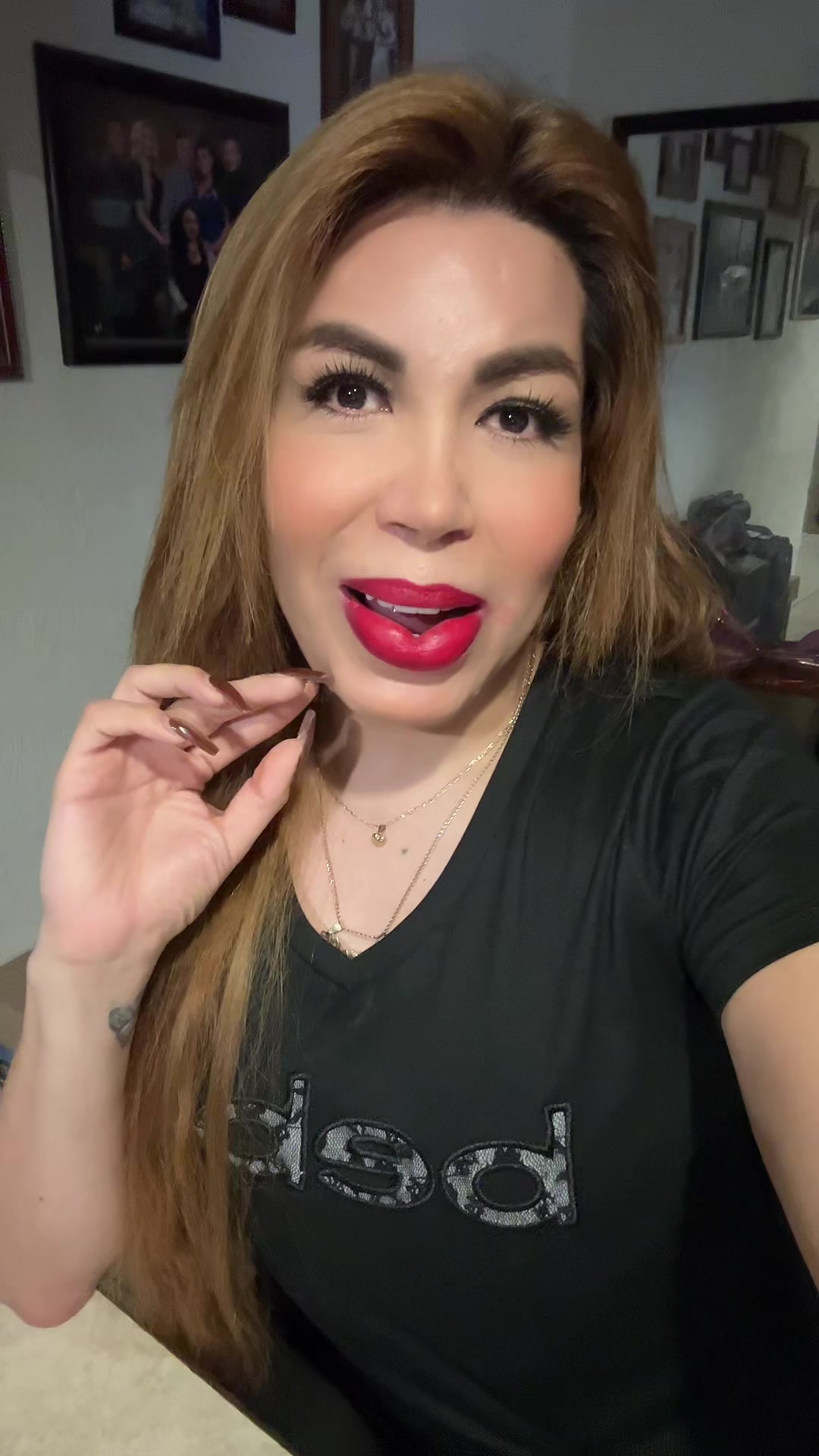 @VANESSA LABIOS 4K