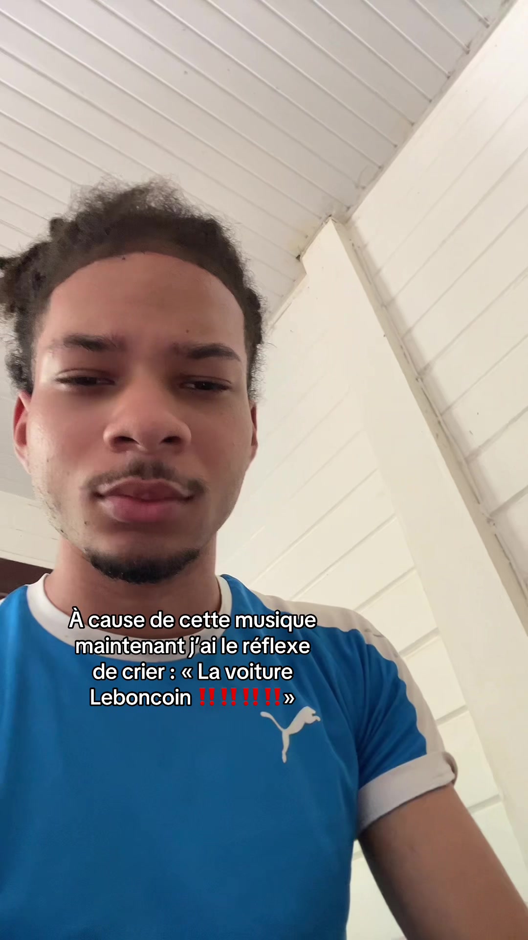 @???