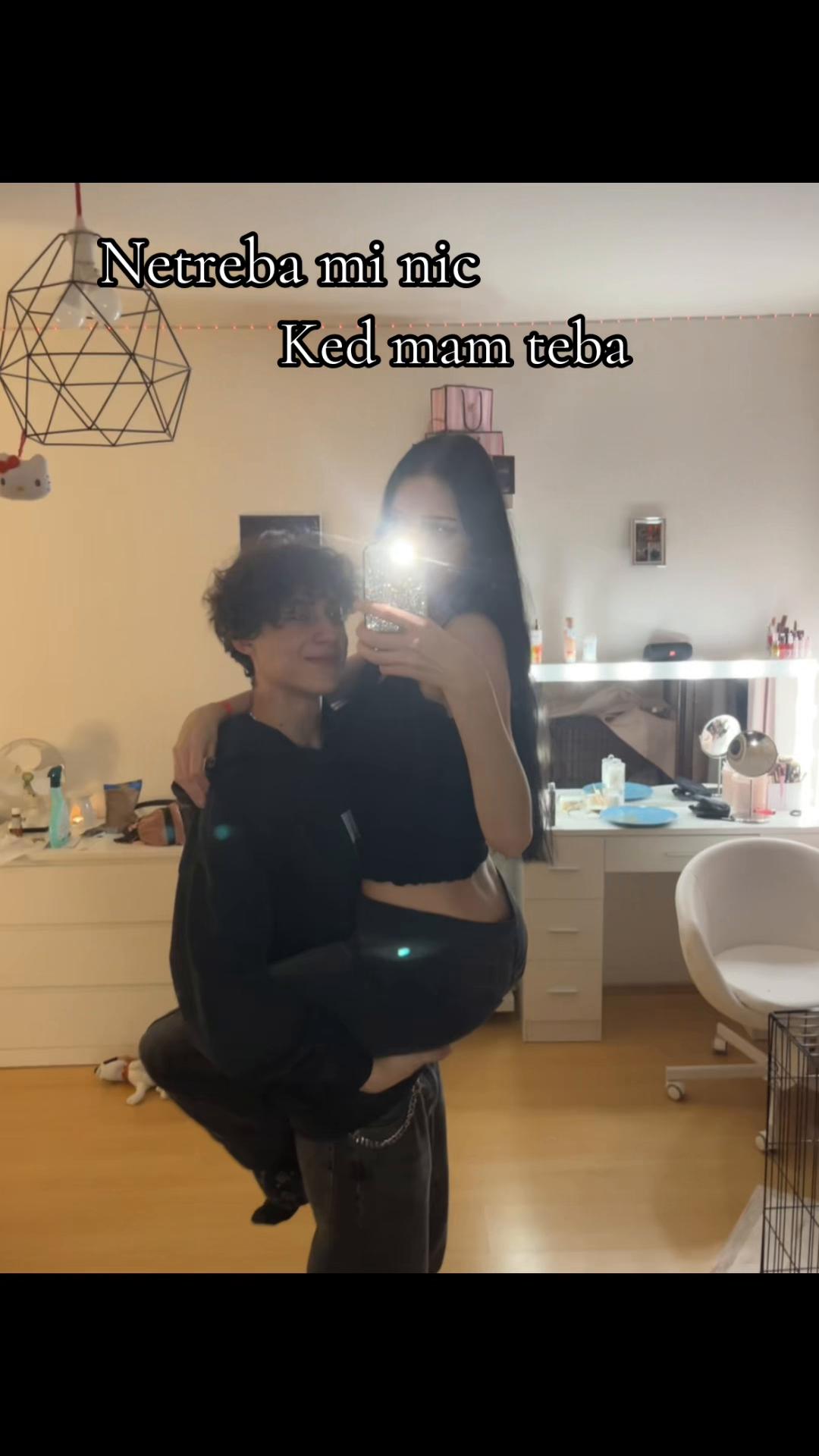 @rozi_.s