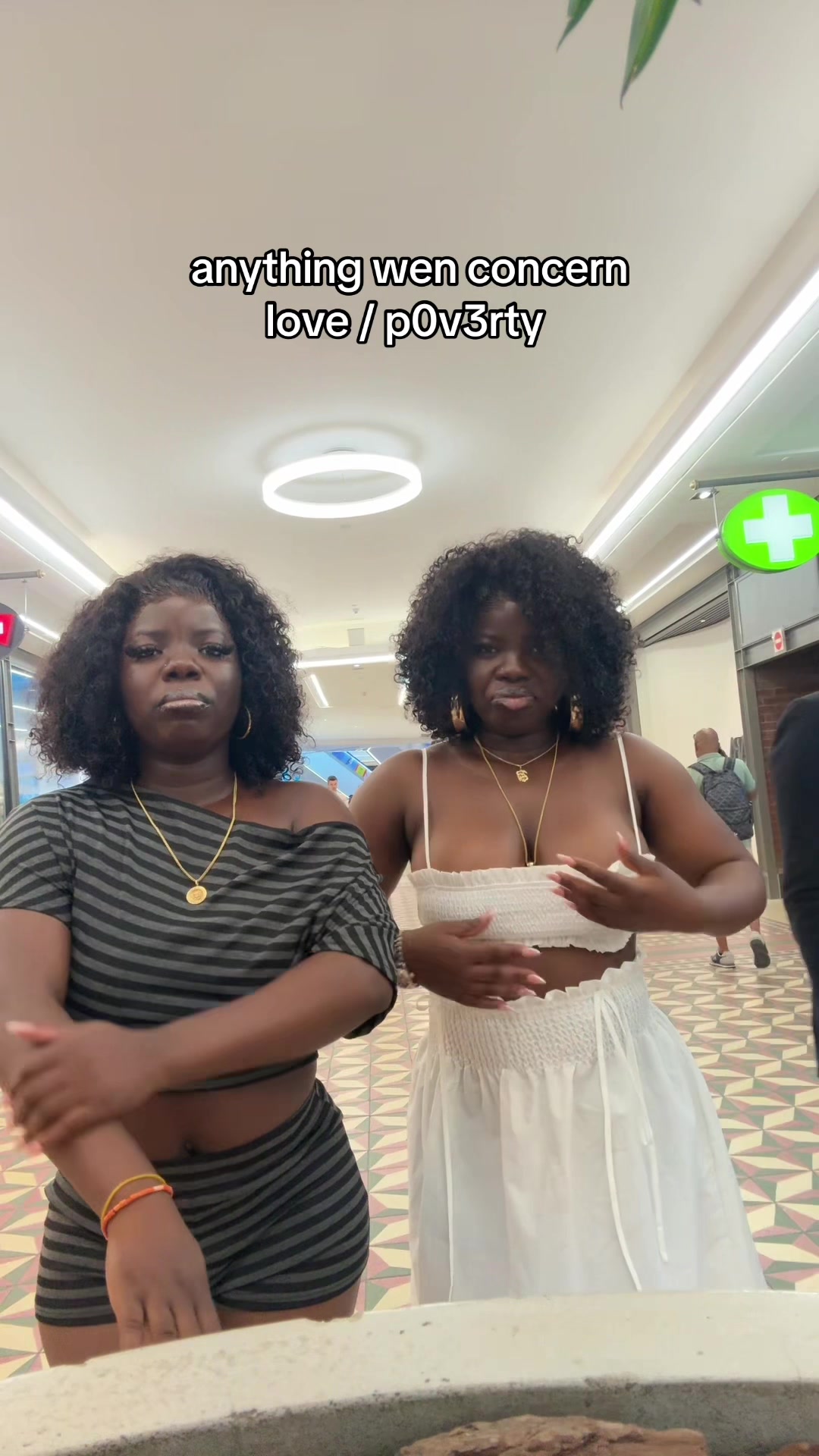 @World twins