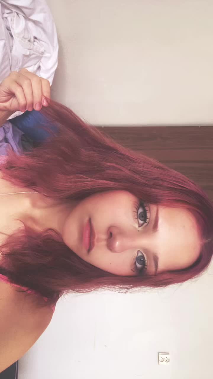 @Nikkiiiw