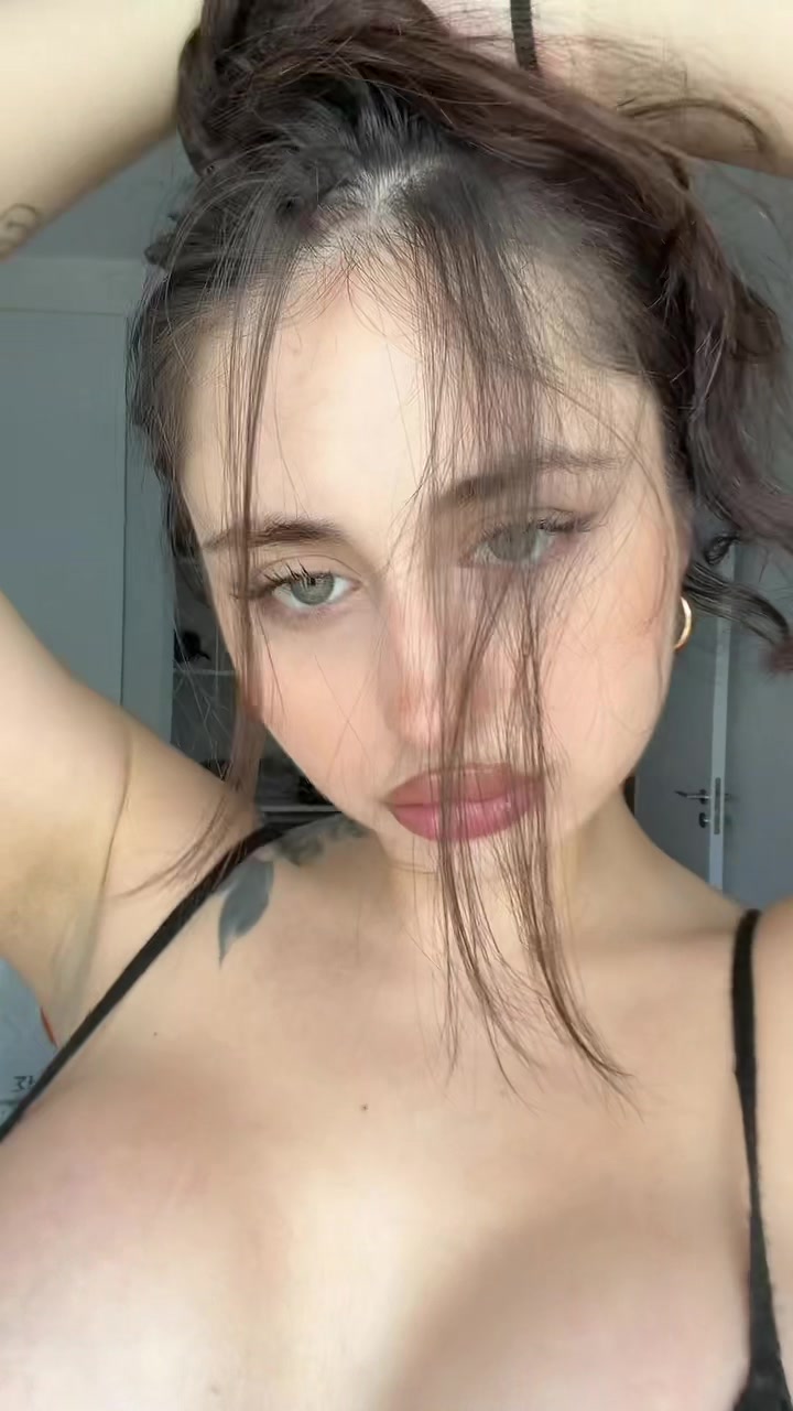 @itsdianaaxx