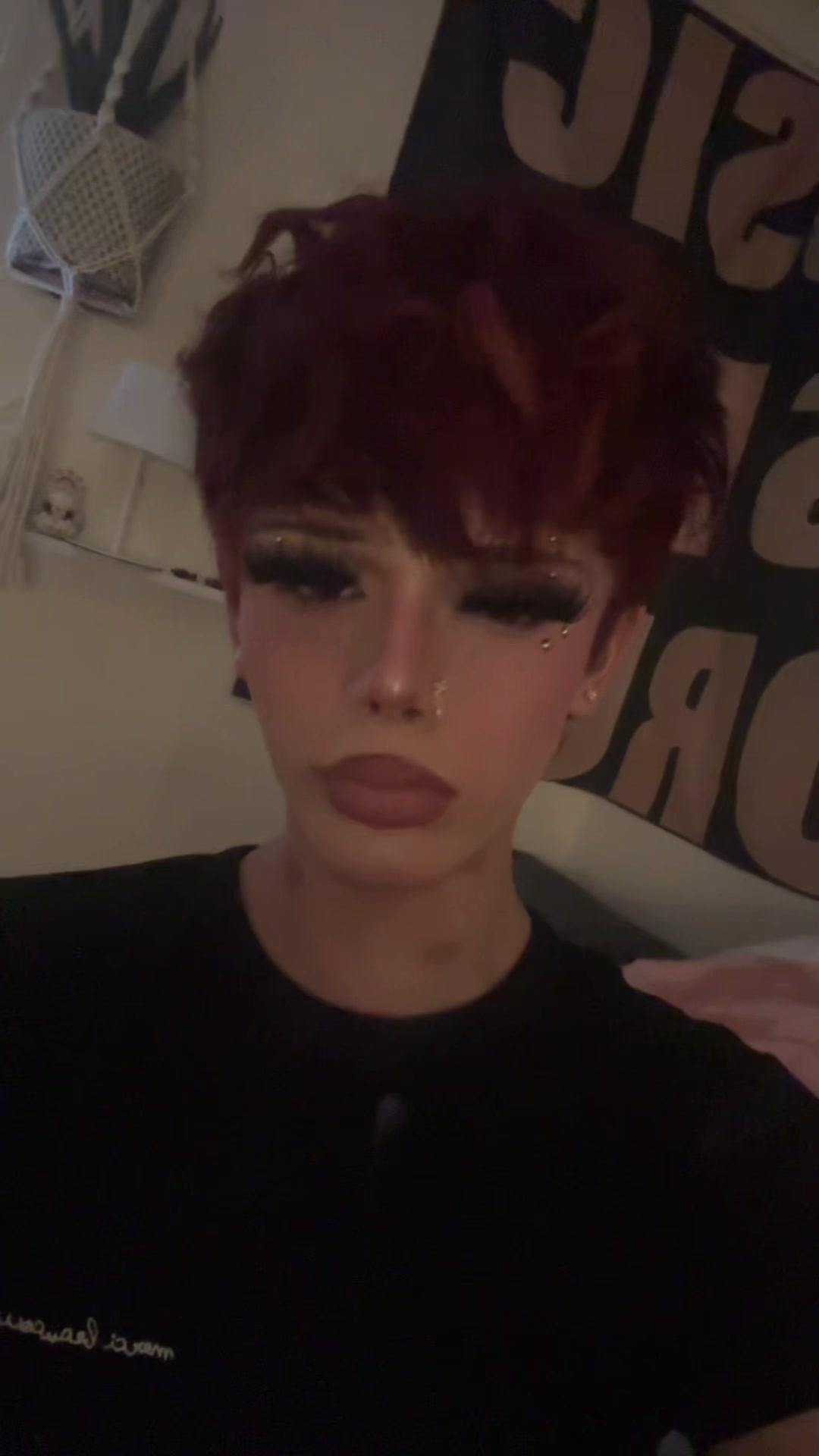 @..