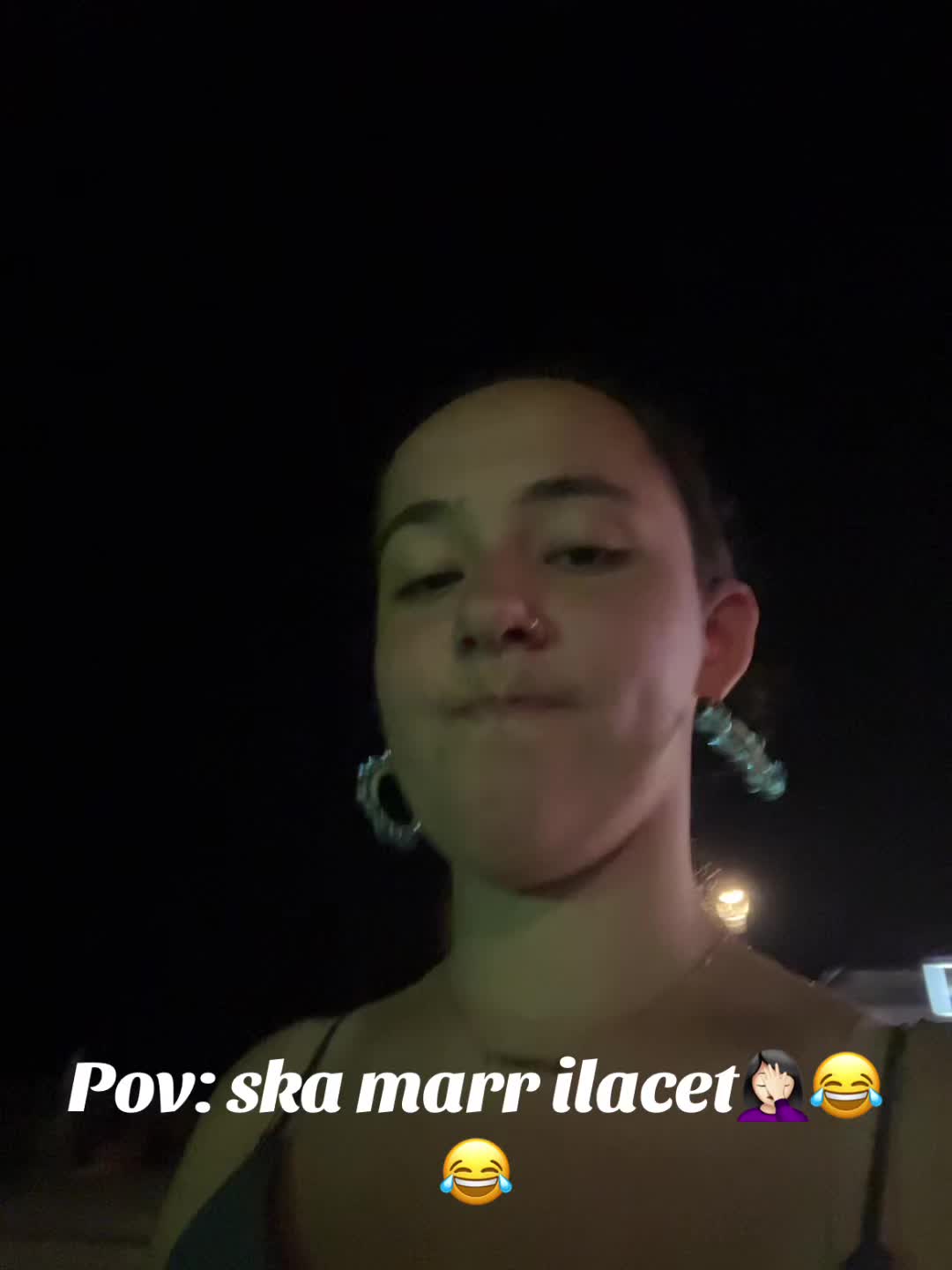 @👩🏻🦱
