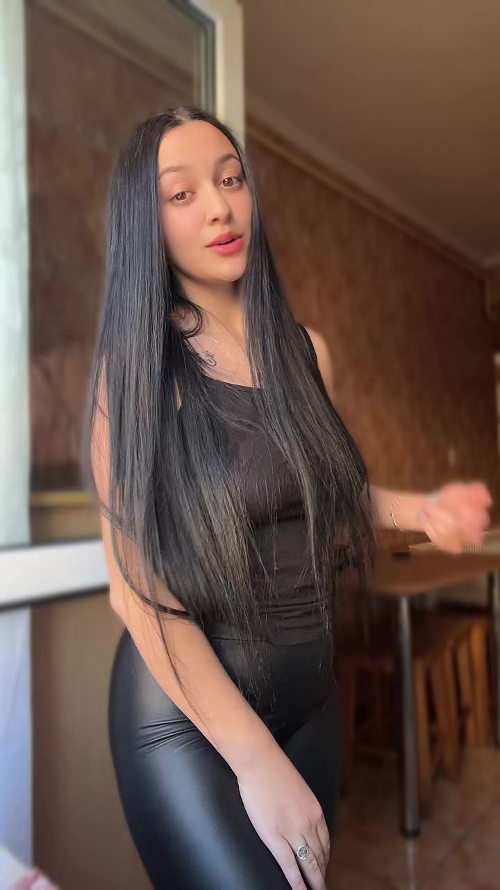 @delia_ozanaa