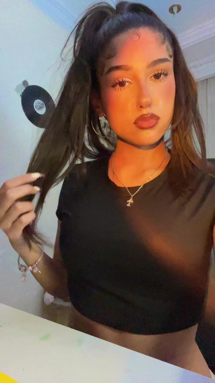 @mo000bina