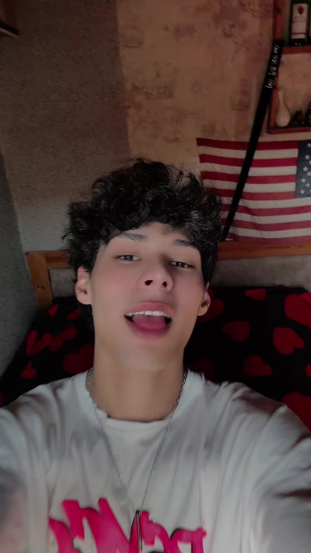 @LAYNPIT!