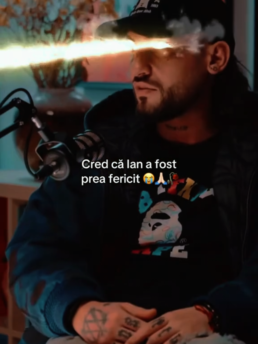 @𝙨𝙪𝙥𝙧𝙚𝙢𝙚  🇨🇦  😈